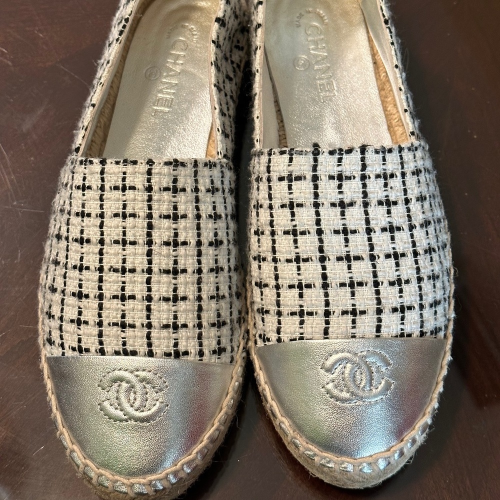 Chanel White and Black Tweed Espadrilles